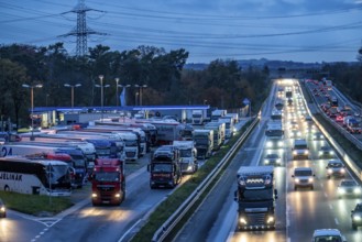 Rest area Ohligser Heide West, on the A3 motorway, direction Cologne, near Solingen, full truck