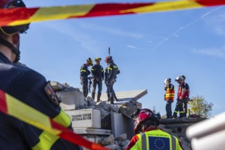 International disaster control exercise Magnitude with more than 1000 rescuers. They are rehearsing