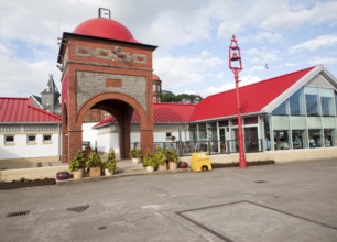 Columba buildings and Ee-Usk Restaurant, North Pier, Oban, Argyll and Bute, Scotland, UK