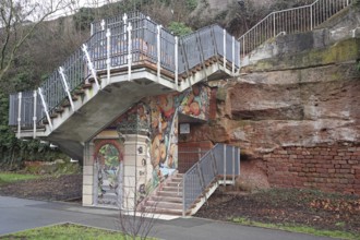 Wall mosaic with flora and fauna by Isidora Paz López 2019, arts and crafts, staircase on stone