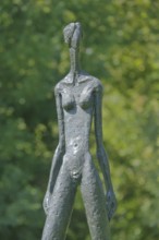 Sculpture Von Mensch zu Mensch by Hannes Helmke, modern art, standing slim thin naked female