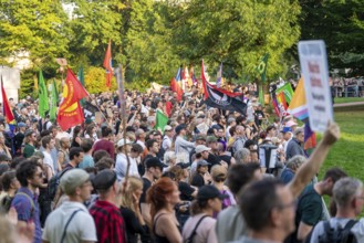 Protests against a so-called citizens' dialogue of the AfD in the Philharmonie in Essen, the