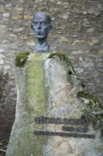 Monument to winegrower Georg Scheu, breeding of the Scheurebe, sculpture, winegrower, breeding,