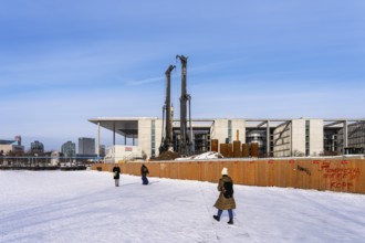 Building site with construction fence, Berlin Reichstag, government district, Berlin, Germany,