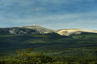 South face of Mont Ventoux (1910m) . Vaucluse. Provence-Alpes-Côte d'Azur. France