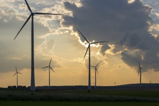 Wind farm, wind turbine, wind turbines, in front of sunset, storm clouds, Swabian Alb,