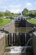 Caen Hill flight of locks on the Kennet and Avon canal Devizes, Wiltshire, England, United Kingdom,