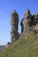 Ehrenbürg rock and the Walberla rock near Kirchehrenbach, Wiesenthauer Nadel, district of