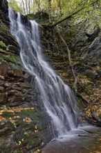 Klidingen waterfall in autumn, Vulkaneifel, Rhineland-Palatinate, Germany, Europe