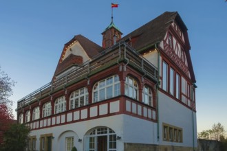 Roigelhaus, Tübingen royal society, poetry student fraternity, building from 1904, architects Paul