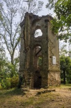 The Blechburg is a ruined former lookout tower with a viewing bastion at the northern end of the