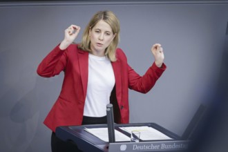 Verena Hubertz, SPD, Member of the Bundestag, speaks in the German Bundestag. Berlin, 01.02.2024