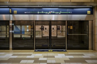 Interior view, entrance for GOLD CLASS cardholders, Gold Card, Al Ras Station, Dubai Metro, RTA,