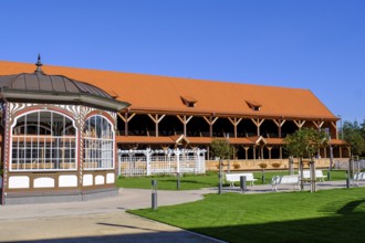 Centre of the graduation house, spa guests, flower beds, Bad Salzungen, Rhön, Wartburgkreis,