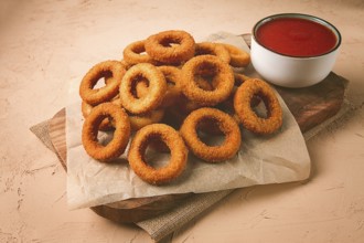 Fried onion rings, deep-fried, snack, no people, selective focus