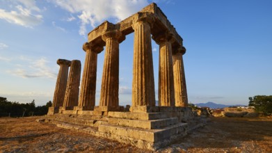 Archaic Temple of Apollo, Doric columns, Partially preserved ancient temple with columns against a