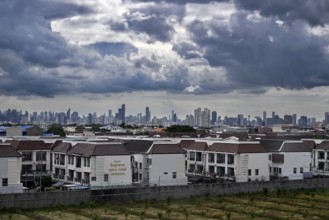 Skyline and residential buildings, Bangkok, Thailand, Asia