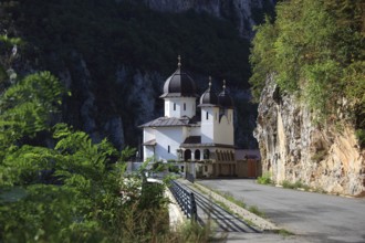 Wallachia, Din Valea Mracunei Monastery, Iron Tor tor nature park Park, on the Danube, on the Cazan