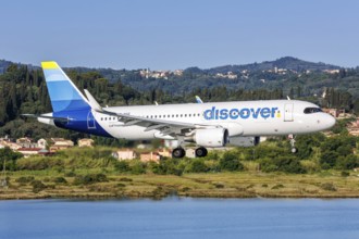 A Discover Airbus A320 aircraft with the registration D-AIUZ at Corfu Airport, Greece, Europe