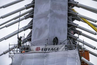 New construction of the A1 motorway bridge over the Rhine near Leverkusen, after completion of the