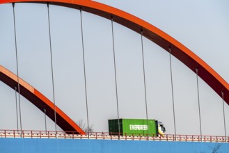 Motorway bridge of the A42 motorway, Emscher expressway, over the Rhine-Herne Canal heavy goods