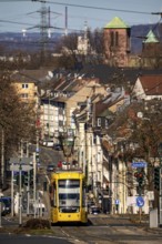 Ruhrbahn tram, city centre traffic, Hobeisenstrasse, in front, Martin-Luther-Strasse, in the