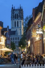 Historic old town, Kuhviertel, pub district, Kreuzstrasse, tower of the