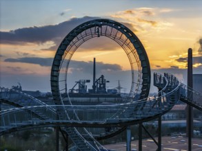 Hüttenwerke Krupp-Mannesmann, HKM in Duisburg-Hüttenheim, coking plant and 2 blast furnaces,