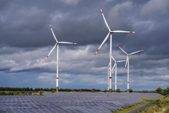 Solar park and wind farm near Morschheim, part of the municipality of Kirchheimbolanden,