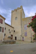 Tour Ferrande with Fontaine du Gigot, historic town defence tower and fountain, defence tower,