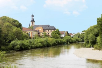 The Neckar near Mannheim with Seckenheim Castle