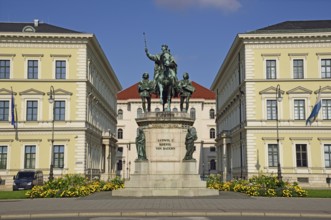 Europe, Germany, Bavaria, Munich, Ludwigstraße, equestrian statue of Ludwig I, King of Bavaria,