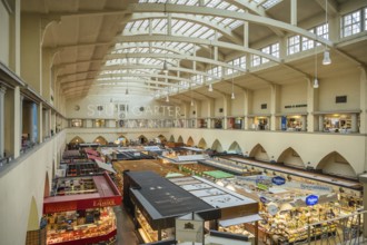 Built in 1912 in Art Nouveau style and opened in 1914, the Stuttgart market hall is now a listed