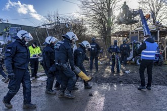 Beginning of the eviction of the Lützerath hamlet, camp of climate activists and squatters, at the