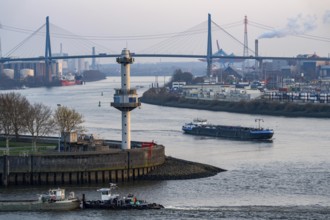 View across the Elbe to the Köhlbrand, estuary of the Süderelbe into the Norderelbe, with Köhlbrand