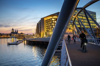 Amsterdam, Netherlands, city centre, St. Nicholas Basilica, new quarter on the Oosterdokskade,