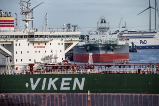 Petroleumhaven, S Norwegian crude oil tanker Eikeviken leaves the port of Rotterdam, Netherlands,