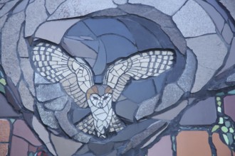 Wall mosaic with barn owl by Isidora Paz López 2019, one, bird figure, owl figure, flight,