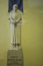 Sculpture Saints Jeanne d'Arc with sword, Maid of Orléans, interior view, Sainte-Marie-de-la-Seds,