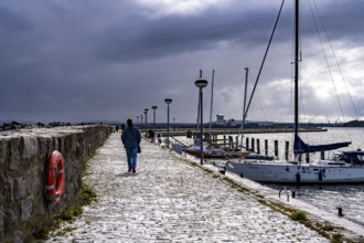 The city harbour of Sassnitz, Island of Rügen, Mole Mecklenburg-Vorpommern, Germany, Europe