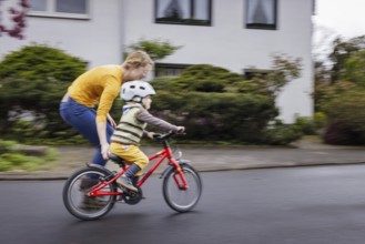 Child in road traffic, Bonn, 03.04.2024