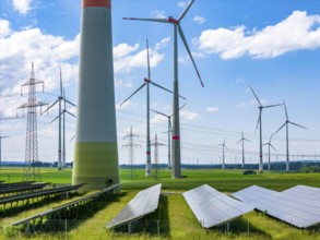 Wind farm near Marsberg, photovoltaic system, utilisation of land for renewable energies,