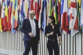 (R-L) Annalena Bärbock (Alliance 90/The Greens), Federal Foreign Minister, and Tomas Heidar,