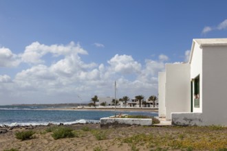 Houses on the beach of Playa Honda, Lanzarote, Canary Island, Canary Islands, Spain, Europe