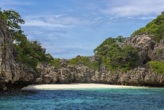 Dream beach on the island of Ko Rot Yai, ocean, landscape, Andaman Sea, lonely, water, snorkelling,