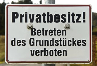 Prohibition sign, no trespassing, private property, Salzkammergut, Austria, Europe