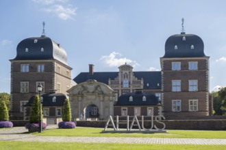 Ahaus Baroque and moated castle, today the seat of the Ahaus Technical Academy, Ahaus, Münsterland,