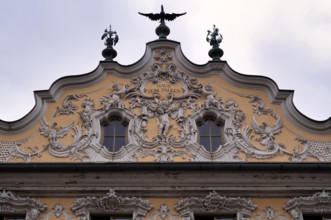 Gable, stucco façade, Haus zum Falken, Falkenhaus, historic old town, Würzburg, Lower Franconia,