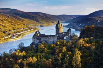 Stahleck Castle, hilltop castle overlooking the Rhine, Bacharach, UNESCO World Heritage Upper