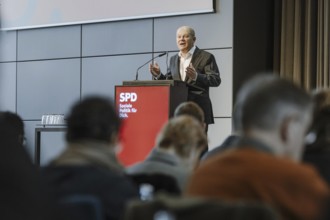 Olaf Scholz (SPD), Federal Chancellor, recorded during his speech at the state representatives'